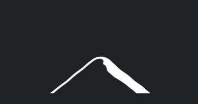 Zac Efron And Lorry Hill