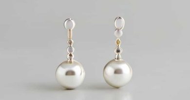 Freshwater Pearl Dangle Earrings