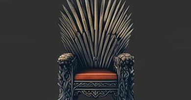 Iron Throne Opulent Chest