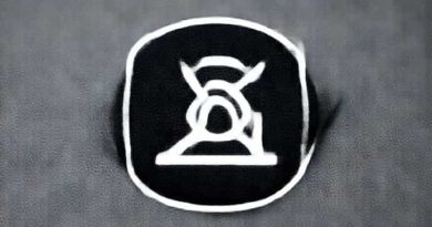 Vic Firth Heavy Hitter Slim Pad